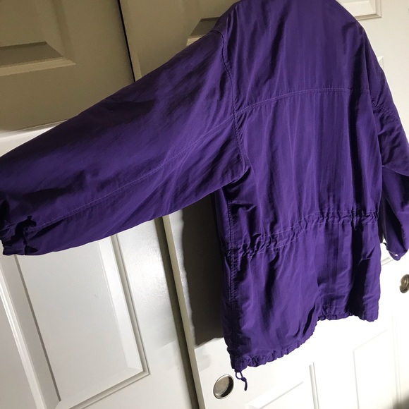 Eddie Bauer women’s winter jacket (purple/red) - Picture 5 of 9